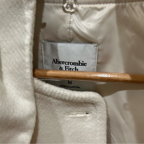 Abercrombie Removable Scarf Double-Cloth Wool-Blend Jacket - Picture 2 of 3